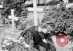 Standbild Friedhof Brest Frankreich, 1918, aus Sekunde 17 historischem Filmmaterial Videoclip 65675070095