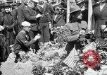 Standbild Friedhof Brest Frankreich, 1918, aus Sekunde 52 historischem Filmmaterial Videoclip 65675070095