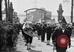 Image funérailles du soldat Brest France, 1918, de la seconde 1 séquences d'archives historiques vidéo 65675070096