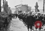 Image funérailles du soldat Brest France, 1918, de la seconde 15 séquences d'archives historiques vidéo 65675070096