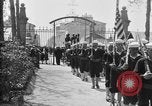 Image funérailles du soldat Brest France, 1918, de la seconde 23 séquences d'archives historiques vidéo 65675070096