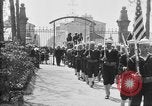 Image funérailles du soldat Brest France, 1918, de la seconde 26 séquences d'archives historiques vidéo 65675070096