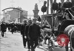 Image funérailles du soldat Brest France, 1918, de la seconde 44 séquences d'archives historiques vidéo 65675070096