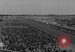 Standbild Epsom Derby Epsom Surrey England, 1961, aus Sekunde 10 historischem Filmmaterial Videoclip 65675070100