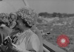 Standbild Epsom Derby Epsom Surrey England, 1961, aus Sekunde 12 historischem Filmmaterial Videoclip 65675070100