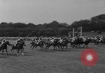 Standbild Epsom Derby Epsom Surrey England, 1961, aus Sekunde 24 historischem Filmmaterial Videoclip 65675070100