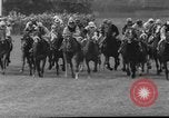 Standbild Epsom Derby Epsom Surrey England, 1961, aus Sekunde 31 historischem Filmmaterial Videoclip 65675070100