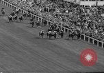 Standbild Epsom Derby Epsom Surrey England, 1961, aus Sekunde 61 historischem Filmmaterial Videoclip 65675070100