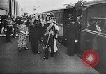 Standbild britischen Königsfamilie besucht Paris Paris Frankreich, 1938, aus Sekunde 7 historischem Filmmaterial Videoclip 65675070102