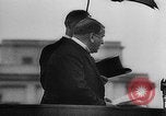 Standbild britischen Königsfamilie besucht Paris Paris Frankreich, 1938, aus Sekunde 22 historischem Filmmaterial Videoclip 65675070102