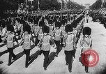 Standbild britischen Königsfamilie besucht Paris Paris Frankreich, 1938, aus Sekunde 33 historischem Filmmaterial Videoclip 65675070102