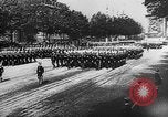 Standbild britischen Königsfamilie besucht Paris Paris Frankreich, 1938, aus Sekunde 43 historischem Filmmaterial Videoclip 65675070102