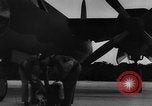 Image B-26 Marauder aéronefs Royaume-Uni, 1941, de la seconde 16 séquences d'archives historiques vidéo 65675070106