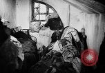 Standbild russischen Gefangenen Sowjetunion, 1942, aus Sekunde 61 historischem Filmmaterial Videoclip 65675070109