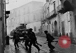 Immagine di Stati Uniti truppe Napoli Italia, 1943, secondo 8 filmato di repertorio 65675070118