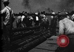 Standbild Ölpipelines United States USA, 1928, aus Sekunde 56 historischem Filmmaterial Videoclip 65675070123