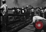 Standbild Ölpipelines United States USA, 1928, aus Sekunde 58 historischem Filmmaterial Videoclip 65675070123