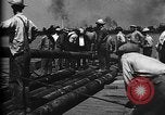 Standbild Ölpipelines United States USA, 1928, aus Sekunde 60 historischem Filmmaterial Videoclip 65675070123