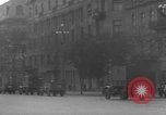 Image les chars soviétiques Budapest Hongrie, 1956, de la seconde 39 séquences d'archives historiques vidéo 65675070127