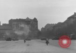 Image les chars soviétiques Budapest Hongrie, 1956, de la seconde 43 séquences d'archives historiques vidéo 65675070127