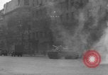 Image les chars soviétiques Budapest Hongrie, 1956, de la seconde 47 séquences d'archives historiques vidéo 65675070127