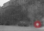Image les chars soviétiques Budapest Hongrie, 1956, de la seconde 49 séquences d'archives historiques vidéo 65675070127