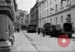 Image civils hongrois Budapest Hongrie, 1956, de la seconde 26 séquences d'archives historiques vidéo 65675070128