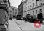 Image civils hongrois Budapest Hongrie, 1956, de la seconde 27 séquences d'archives historiques vidéo 65675070128