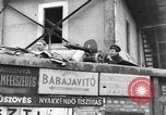 Standbild sowjetischen Soldaten Budapest Ungarn, 1956, aus Sekunde 7 historischem Filmmaterial Videoclip 65675070129