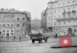 Standbild sowjetischen Soldaten Budapest Ungarn, 1956, aus Sekunde 31 historischem Filmmaterial Videoclip 65675070129