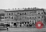 Standbild sowjetischen Soldaten Budapest Ungarn, 1956, aus Sekunde 39 historischem Filmmaterial Videoclip 65675070129