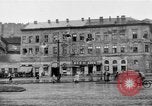 Standbild sowjetischen Soldaten Budapest Ungarn, 1956, aus Sekunde 42 historischem Filmmaterial Videoclip 65675070129