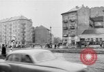Standbild sowjetischen Soldaten Budapest Ungarn, 1956, aus Sekunde 46 historischem Filmmaterial Videoclip 65675070129