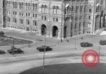 Standbild sowjetische Panzer Budapest Ungarn, 1956, aus Sekunde 56 historischem Filmmaterial Videoclip 65675070130