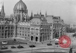 Standbild sowjetische Panzer Budapest Ungarn, 1956, aus Sekunde 62 historischem Filmmaterial Videoclip 65675070130