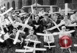 Standbild Modell Flugzeuge Boston Massachusetts USA, 1932, aus Sekunde 15 historischem Filmmaterial Videoclip 65675070138
