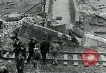 Immagine di Soldati statunitensi Cherbourg Normandia Francia, 1944, secondo 42 filmato di repertorio 65675070142