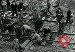 Immagine di Soldati statunitensi Cherbourg Normandia Francia, 1944, secondo 48 filmato di repertorio 65675070142