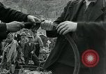 Immagine di Soldati statunitensi Cherbourg Normandia Francia, 1944, secondo 60 filmato di repertorio 65675070142