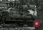 Immagine di Soldati statunitensi Cherbourg Normandia Francia, 1944, secondo 28 filmato di repertorio 65675070143