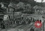 Immagine di Soldati statunitensi Cherbourg Normandia Francia, 1944, secondo 43 filmato di repertorio 65675070143