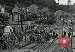 Immagine di Soldati statunitensi Cherbourg Normandia Francia, 1944, secondo 49 filmato di repertorio 65675070143