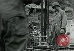 Immagine di Soldati statunitensi Cherbourg Normandia Francia, 1944, secondo 56 filmato di repertorio 65675070143