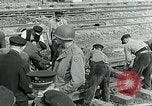 Immagine di Soldati statunitensi Cherbourg Normandia Francia, 1944, secondo 19 filmato di repertorio 65675070144