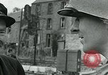 Immagine di Soldati statunitensi Cherbourg Normandia Francia, 1944, secondo 41 filmato di repertorio 65675070144