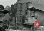 Immagine di Soldati statunitensi Cherbourg Normandia Francia, 1944, secondo 50 filmato di repertorio 65675070144