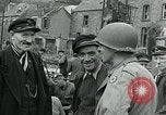 Immagine di Soldati statunitensi Cherbourg Normandia Francia, 1944, secondo 54 filmato di repertorio 65675070144
