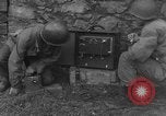 Standbild USA Soldaten Gressenich Deutschland, 1944, aus Sekunde 10 historischem Filmmaterial Videoclip 65675070145
