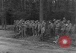 Standbild USA Soldaten Gressenich Deutschland, 1944, aus Sekunde 44 historischem Filmmaterial Videoclip 65675070145