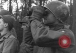 Standbild USA Soldaten Gressenich Deutschland, 1944, aus Sekunde 58 historischem Filmmaterial Videoclip 65675070145